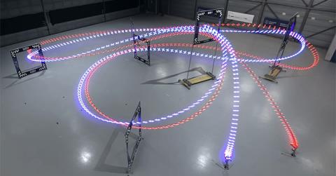 AI „pralenkia“ žmones lenktynėse dėl greitaeigių lėktuvų