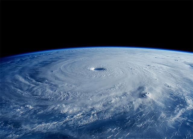 A NASA sikeresen kifejlesztett egy mesterséges intelligencia-rendszert, amely nagy pontossággal segít előre jelezni a trópusi viharok előrehaladását